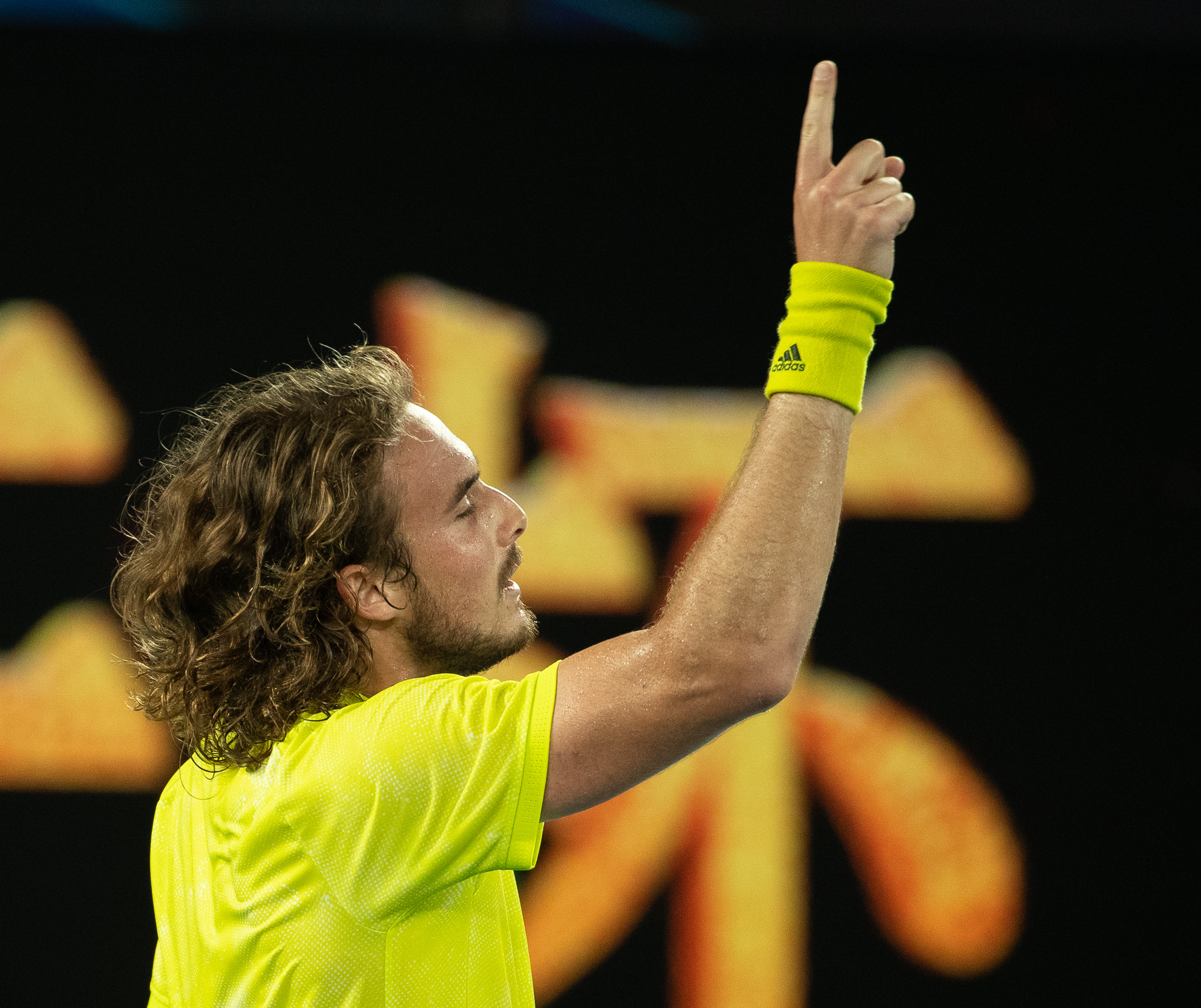 澳大利亚网球队力克意大利网球队，纳达尔惊艳世界