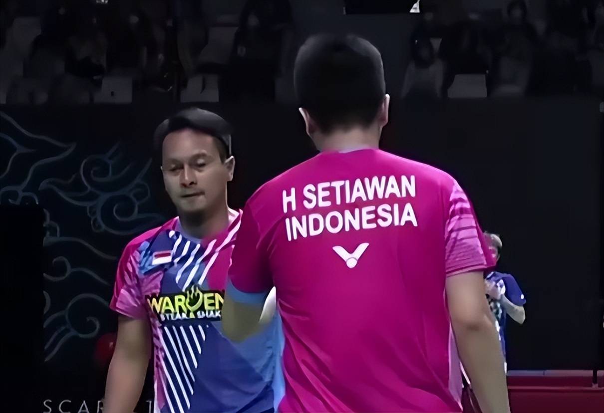 爱游戏下载-韩国队力克印尼队，黄鸭组合关键制胜