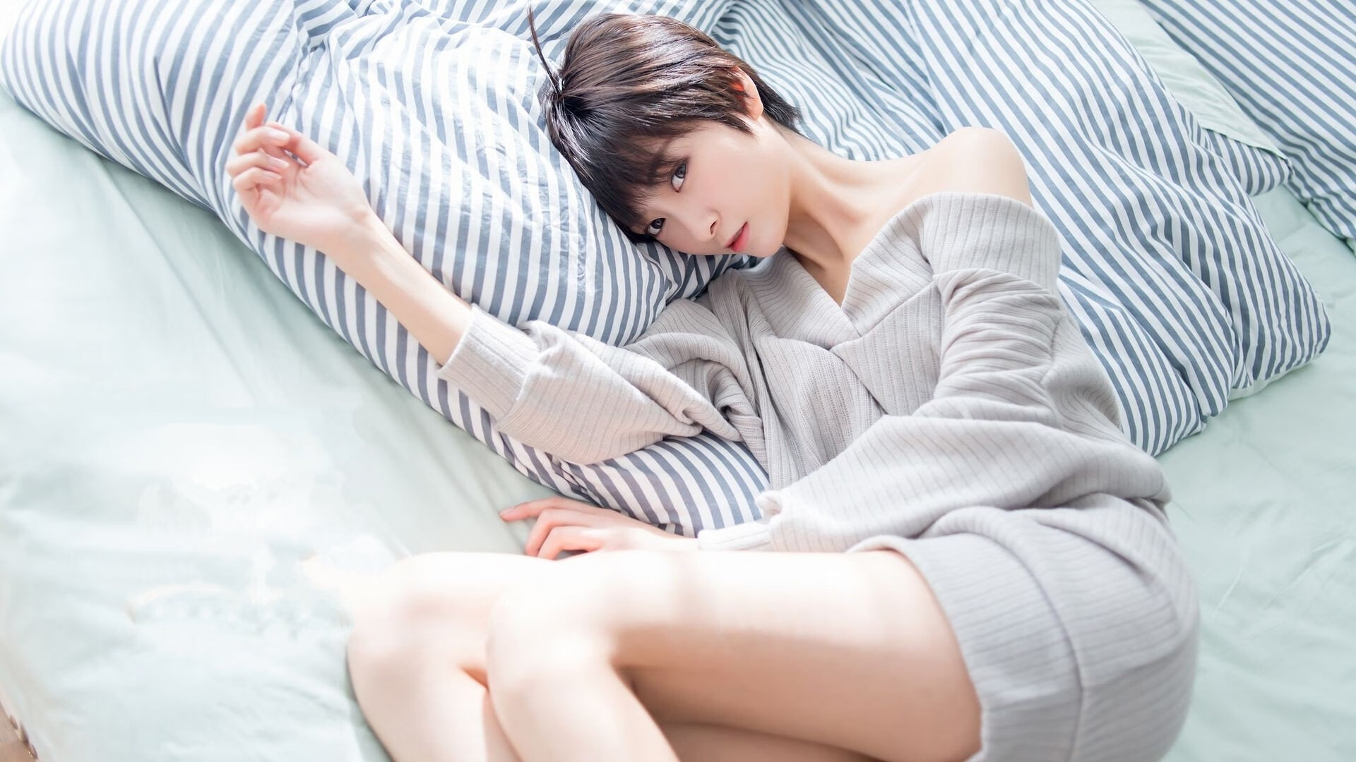 爱游戏娱乐-从绿茵场到硬地球场，阿克接管比赛，波兰式胜利的跨界共鸣