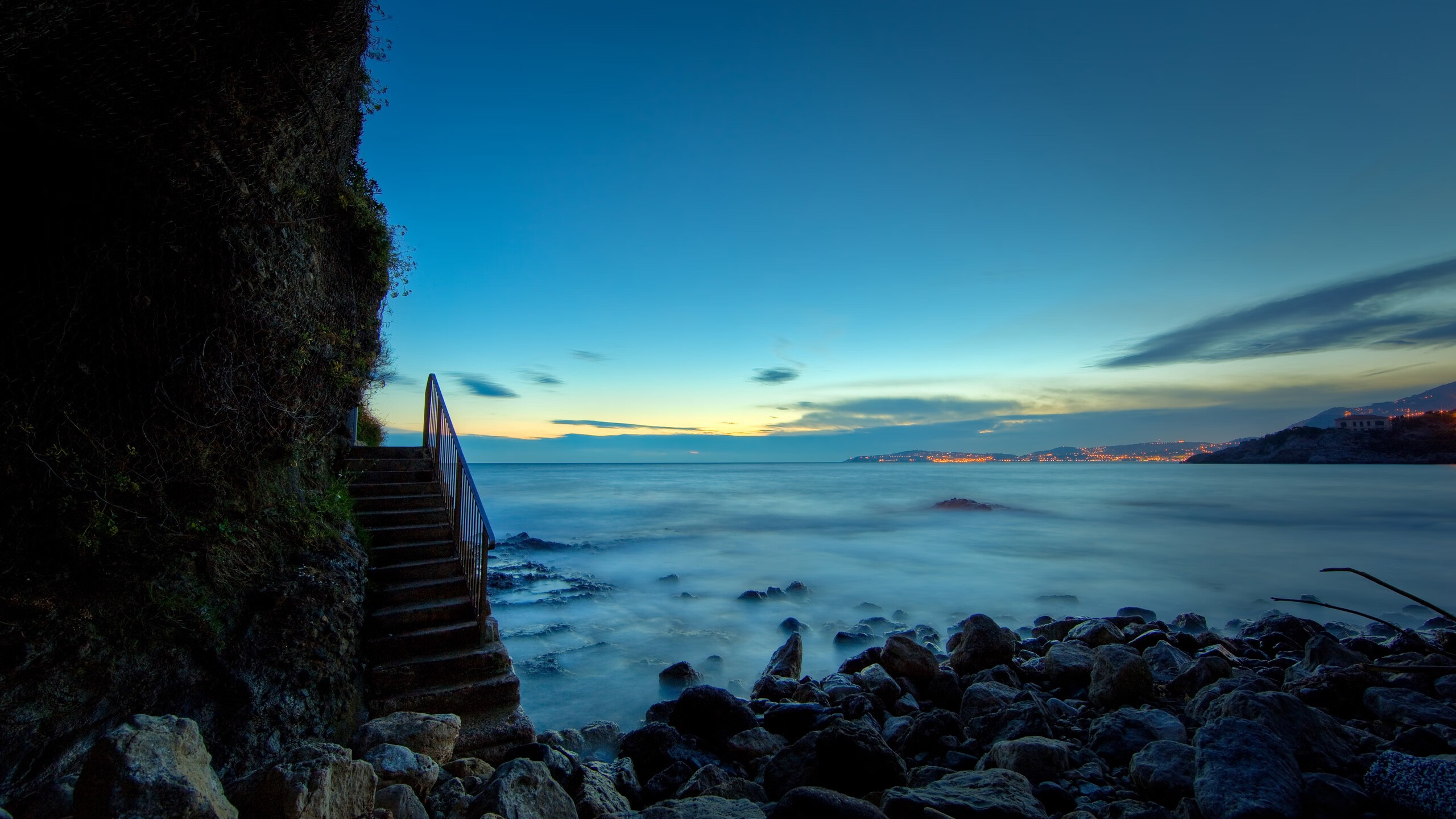 当俱乐部成为国家队，姆巴佩在巴拉圭对阵曼联的友谊赛里踢出了世界杯决赛的意义