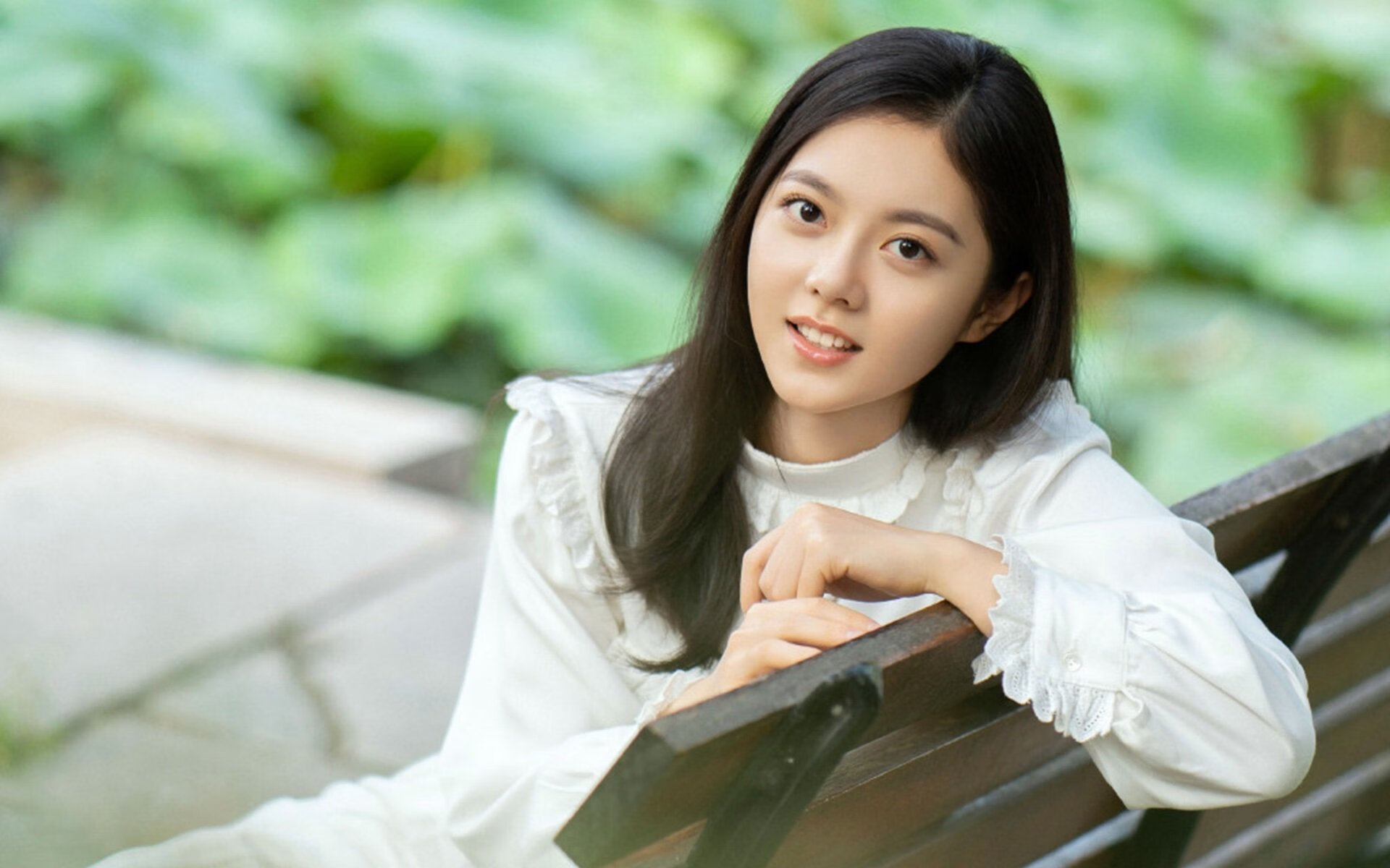 爱游戏大厅-赛场上的东方强压，从巴斯托尼的防守艺术看现代竞技的战术革命