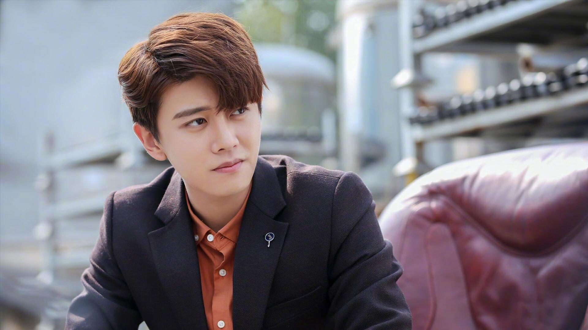 爱游戏大厅-绿茵场上的天平与砝码，切特关键进球定乾坤