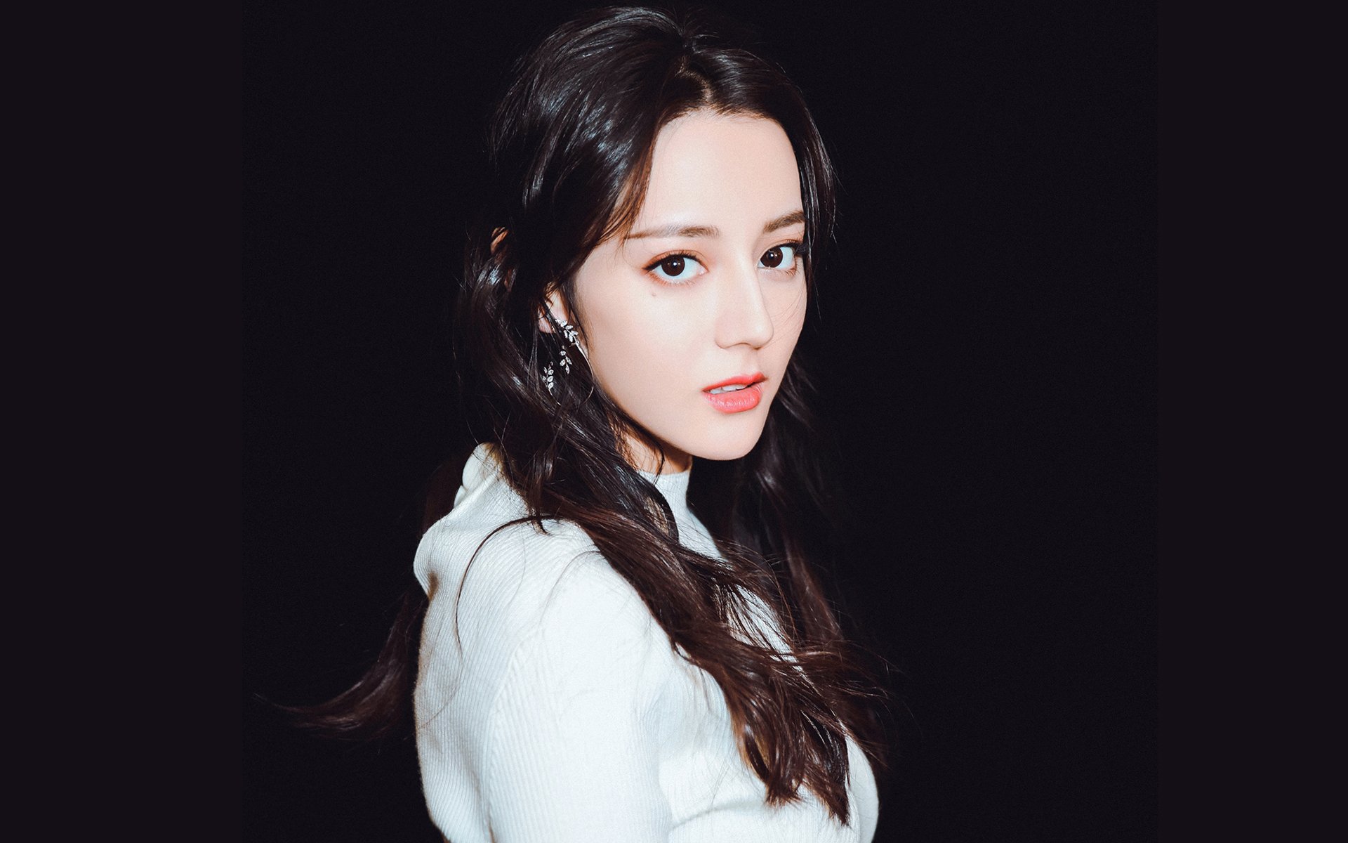 爱游戏官方入口-锡安暴力美学撕裂防线，爵士公牛鏖战加时血战到底