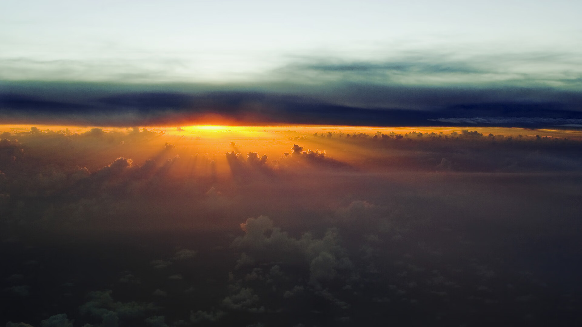 爱游戏体育-双线奏鸣曲，英超争冠的窒息博弈与CBA赛场的沉稳掌控